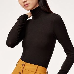 Aritzia Wilfred “Only Turtleneck” - Chocolate Sz S